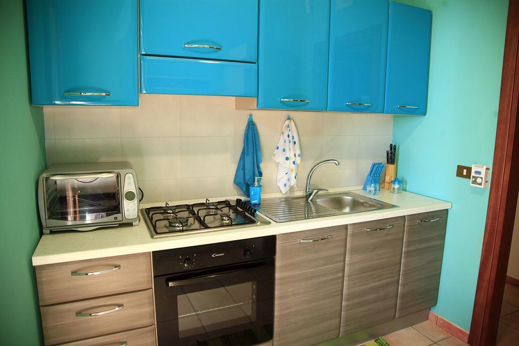 Casa Verde Mare Кастел ди Туза Екстериор снимка